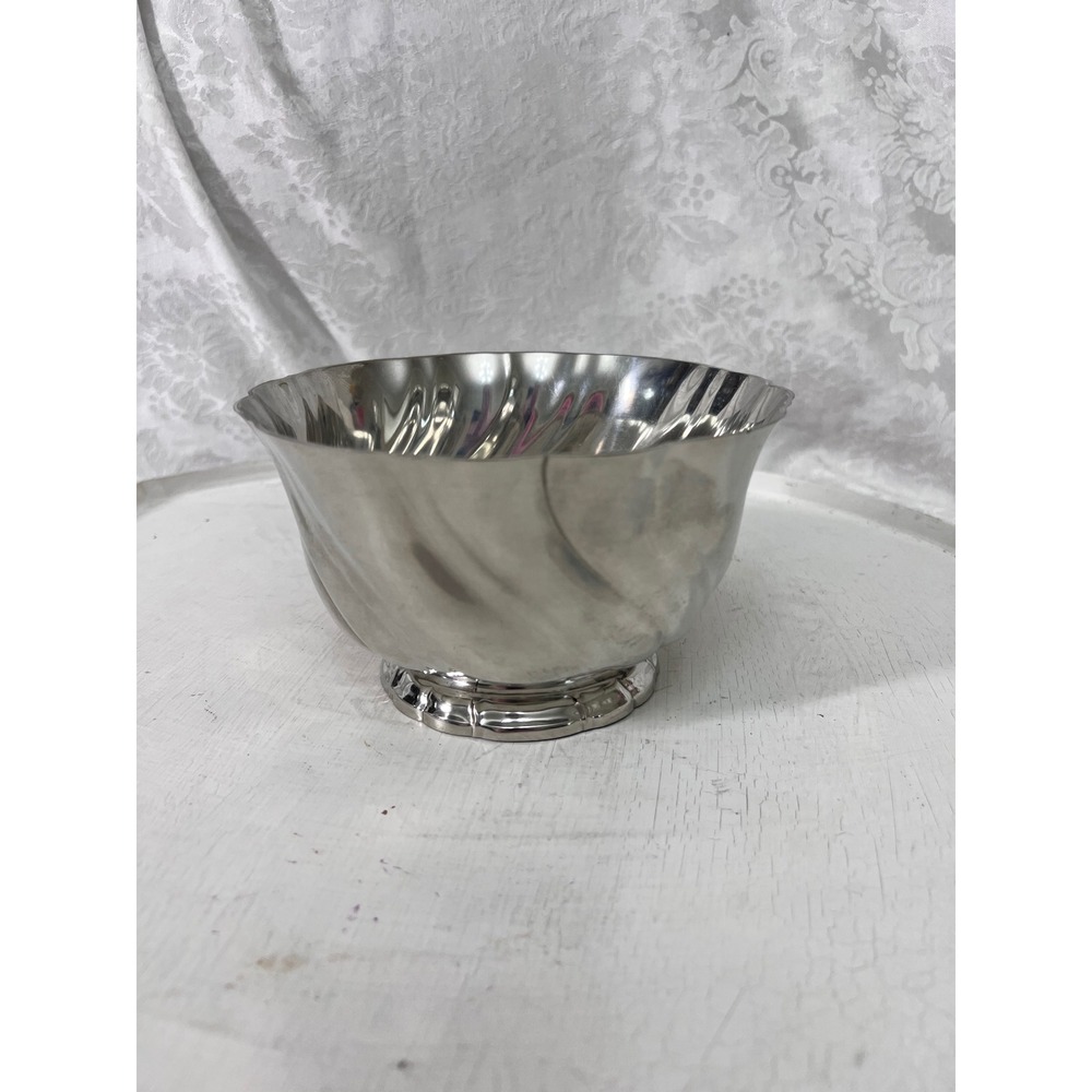 Kirk Stieff Smithsonian Institution Pewter Swirl Bowl S124P 31 Scalloped Rim